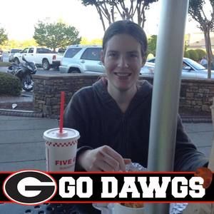 Meet your Posher, Nicole